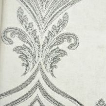 SP7023